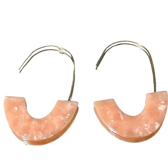 Resin Drop Earrings in peach‎ - Picture 1 of 1
